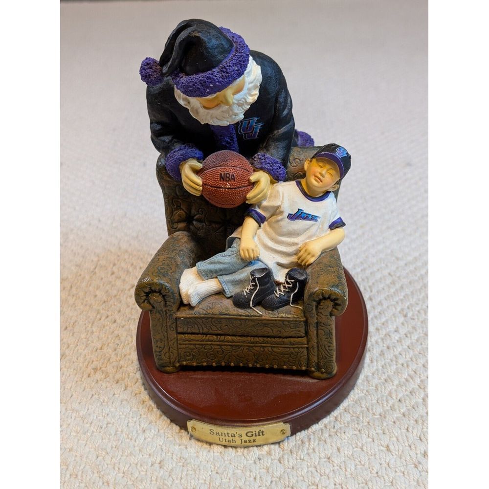 2001 Santa's Gift Utah Jazz Figurine Second in Limited‎ Series Collectible NBA